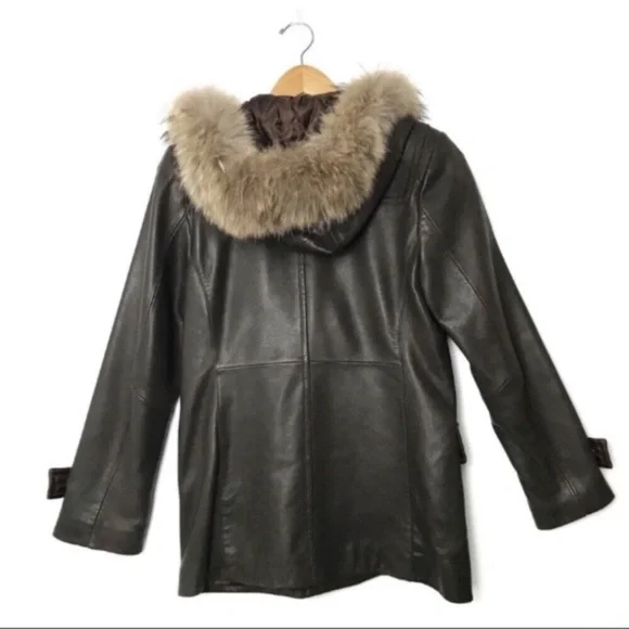 Gallery Genuine Leather Coat with Fur Trim small - Picture 3 of 8